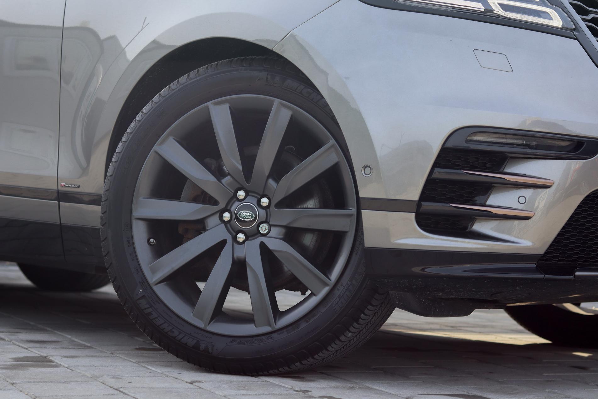Land Rover Range Rover Velar 3.0 D275 HSE Automatik 