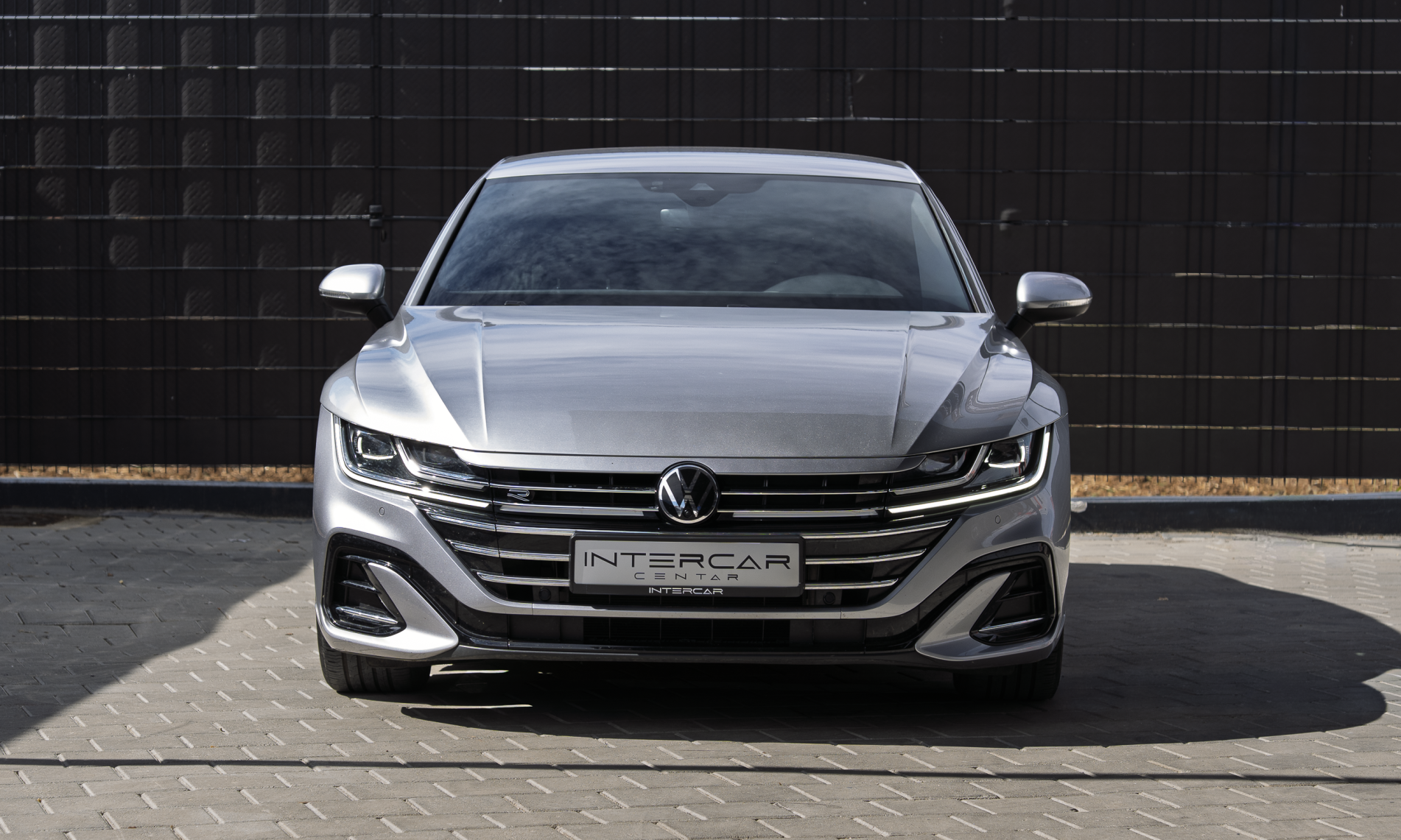 Volkswagen Arteon R Line 2.0 D | INTERCAR