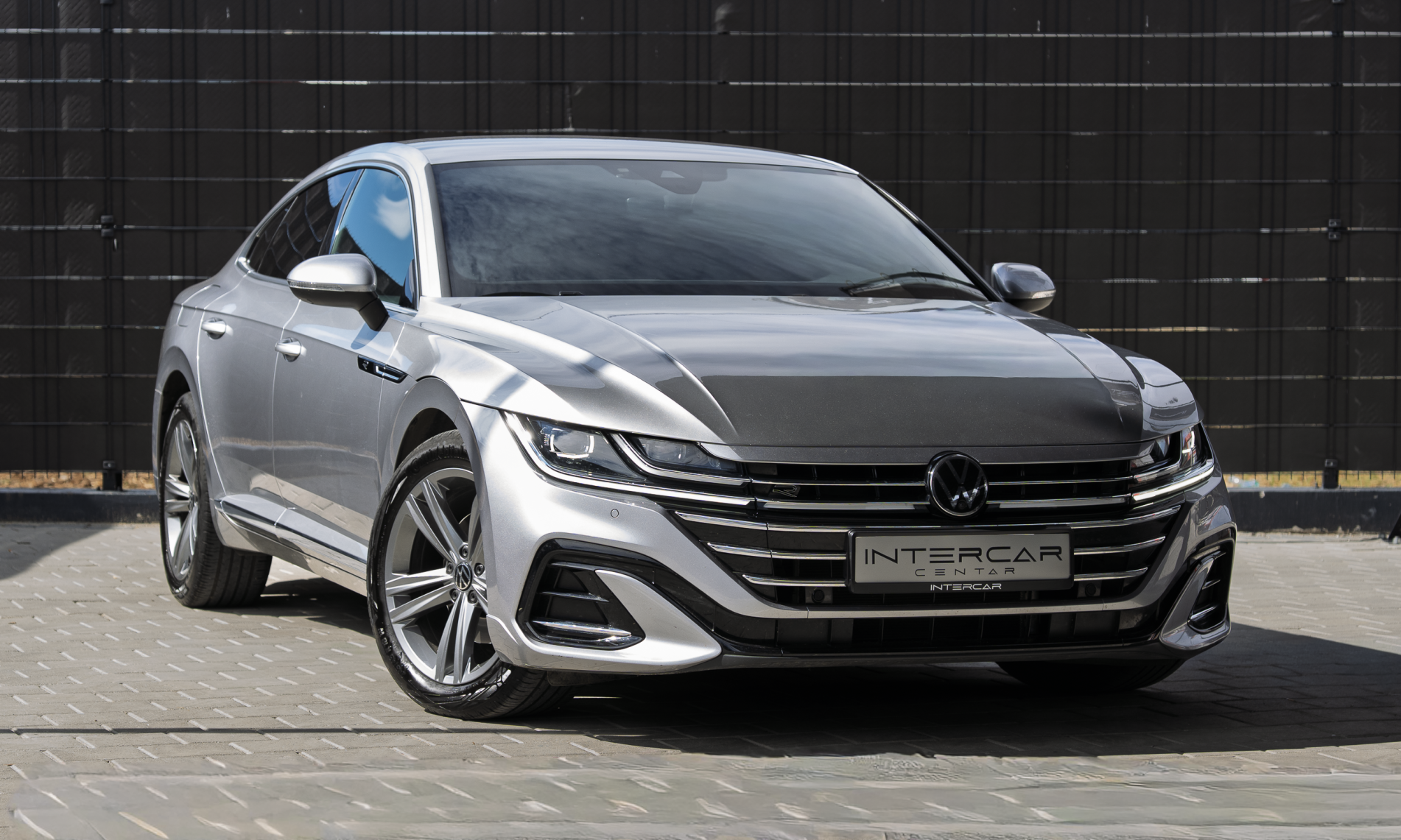 Volkswagen Arteon R Line 2.0 D | INTERCAR